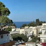 Harilla Hotel
